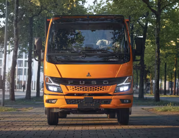 Mitsubishi Fuso eCanter 4S15e [EU-spec] '05.2023–н.в.
