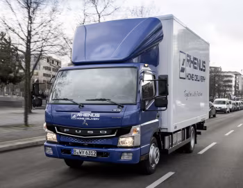 Mitsubishi Fuso eCanter 7C18 mit SAXAS Kofferaufbau [Germany] '12.2017