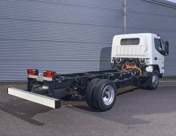 Mitsubishi Fuso eCanter 9C18e Chassis Cab [EU-spec] '05.2023–н.в.
