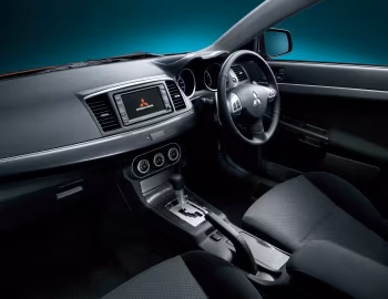Торпедо Mitsubishi Galant Fortis Sportback '12.2008–03.2015