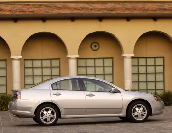 2004–06 Mitsubishi Galant GTS [North America] '2003–06
