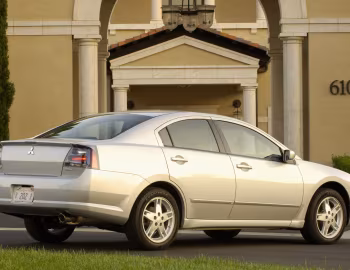 2004–06 Mitsubishi Galant GTS [North America] '2003–06