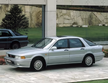 Mitsubishi Galant Hatchback [Worldwide] '1989–92
