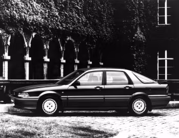 Mitsubishi Galant Hatchback [Worldwide] '1989–92