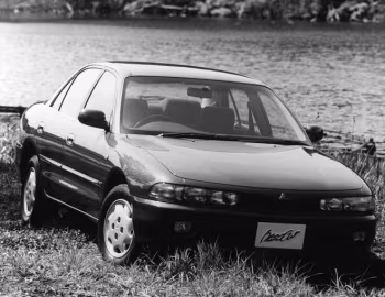 Mitsubishi Galant Sedan [Japan] '05.1992–07.1996