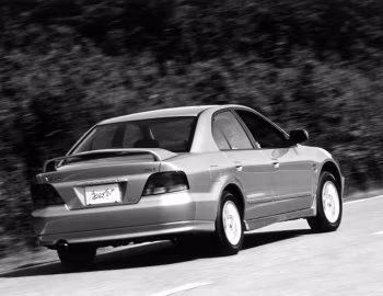 Mitsubishi Galant VR-G touring [Japan] (E-EA1A) '08.1996–07.1998