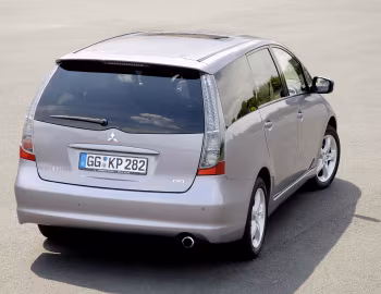 Mitsubishi Grandis [Worldwide] '05.2003–11