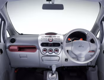 Торпедо Mitsubishi i '01.2006–09.2013