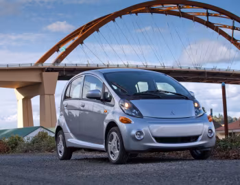 2012–17 Mitsubishi i MiEV [North America] '10.2011–17