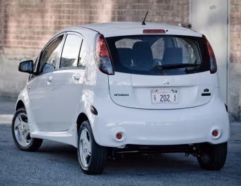 2012–17 Mitsubishi i MiEV [North America] '10.2011–17