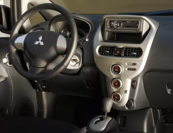 Painel frontal Mitsubishi i MiEV [EU-spec] '10.2010–14