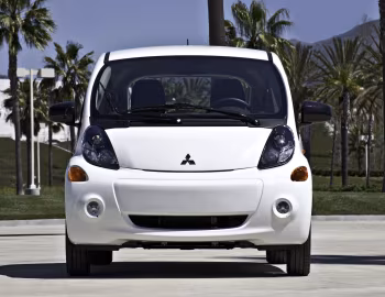 2012–17 Mitsubishi i MiEV [North America] '10.2011–17