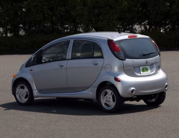 2012–17 Mitsubishi i MiEV [North America] '10.2011–17