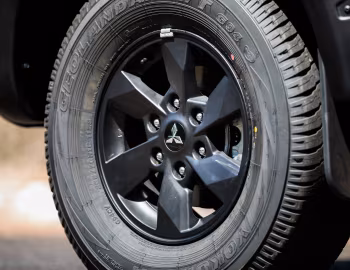 Mitsubishi L200 Triton Sport GLX "Outdoor" [Latam] '2019–20