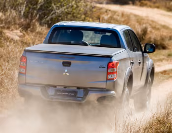 Mitsubishi L200 Triton Sport GLX "Outdoor" [Latam] '2019–20