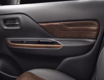 Intérieur Mitsubishi L200 Triton Sport Terra [Brazil] '2024