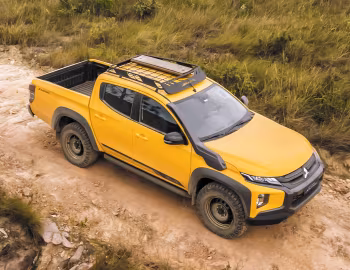 Mitsubishi L200 Triton Savana [Latam] '2023–pr.