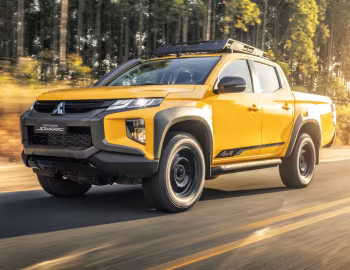 Mitsubishi L200 Triton Savana [Latam] '2023–pr.