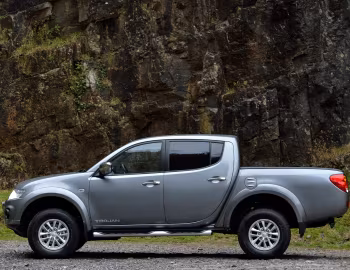 Mitsubishi L200 Trojan [UK-spec] '2014–15