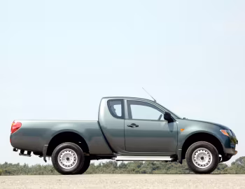 Mitsubishi L200 4Life Club Cab [UK-spec] '2006–10
