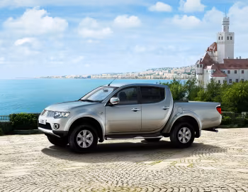 Mitsubishi L200 4Life Double Cab '2010–14