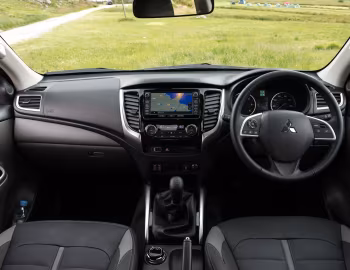 Торпедо Mitsubishi L200 Barbarian Double Cab [UK-spec] '2015–19