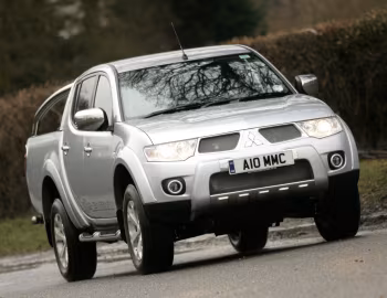 Mitsubishi L200 Barbarian [UK-spec] '2010–14