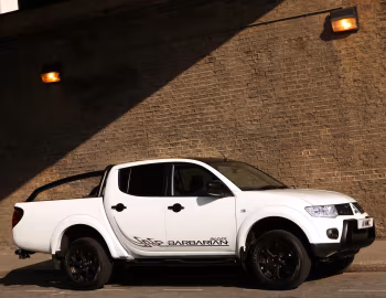 Mitsubishi L200 Barbarian "Black" [UK-spec] '2012