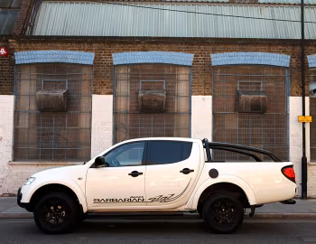 Mitsubishi L200 Barbarian "Black" [UK-spec] '2012