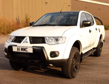Mitsubishi L200 Barbarian "Black" [UK-spec] '2012