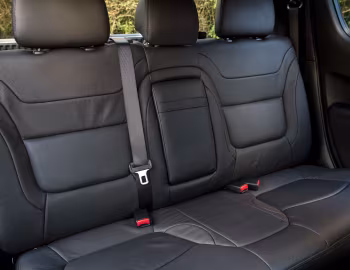 Interni Mitsubishi L200 "Challenger" [UK-spec] '2015