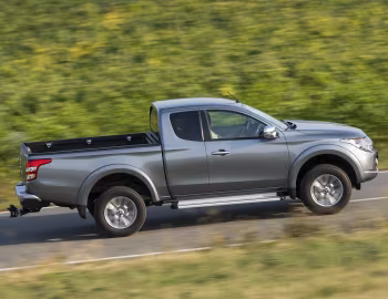 Mitsubishi L200 Club Cab [Worldwide] '2015–19