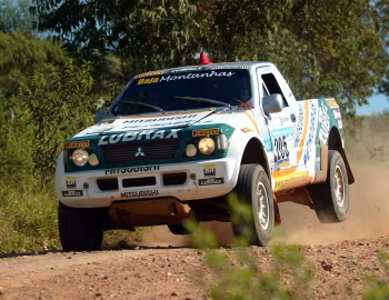 Mitsubishi L200 Evolution
