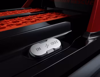 Интерьер Mitsubishi L200 Show Car '03.2019