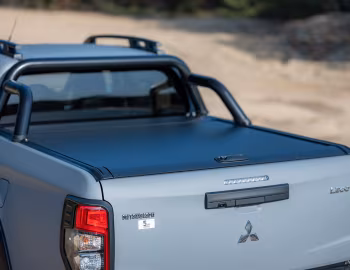 Mitsubishi L200 "Stark" [Poland] '2021