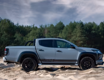 Mitsubishi L200 "Stark" [Poland] '2021