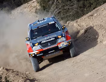 Mitsubishi L200 Strakar Super Production Cross-Country Car '2003