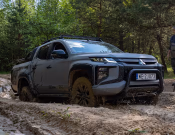 Mitsubishi L200 "Superstark" '2021