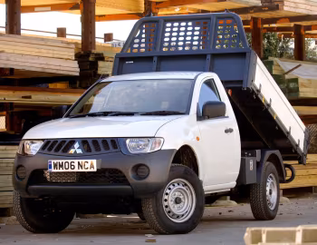 Mitsubishi L200 Tipper [UK-spec] '2006–10