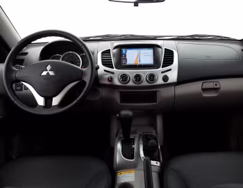 Торпедо Mitsubishi L200 Triton '2011–13