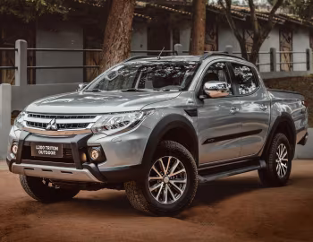 Mitsubishi L200 Triton HPE-S "Outdoor" [Latam] '2020–pr.