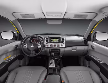 Торпедо Mitsubishi L200 Triton Savana [Brazil] '2012–17