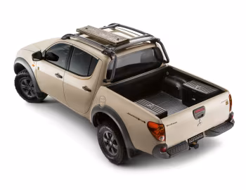 Mitsubishi L200 Triton Savana "20 anos Motorsports" [Brazil] '2014