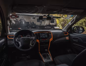 Painel frontal Mitsubishi L200 Triton Sport HPE-S "Sertões" [Brazil] '2020–21