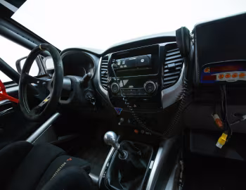 Интерьер Mitsubishi L200 Triton Sport R '2018–н.в.
