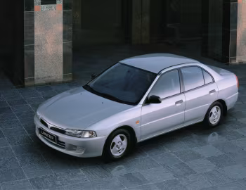 Mitsubishi Lancer '10.1995–08.1997