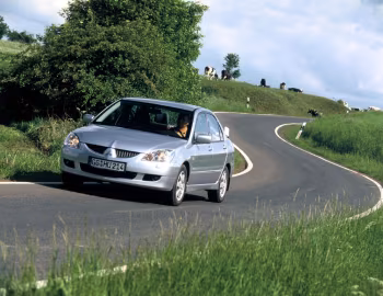 Mitsubishi Lancer [Worldwide] (CS0) '02.2003–01.2005