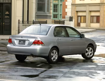 2004–05 Mitsubishi Lancer [North America] '2003–05
