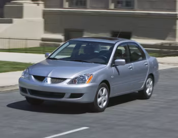 2004–05 Mitsubishi Lancer [North America] '2003–05