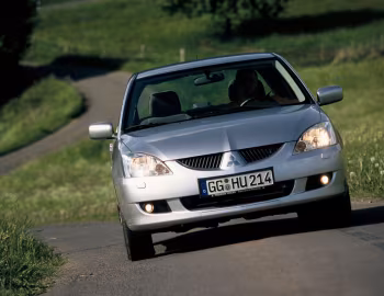 Mitsubishi Lancer [Worldwide] (CS0) '02.2003–01.2005